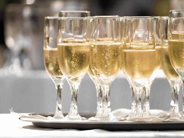Introduction to Prosecco Wine: Grapes, Taste & Production
